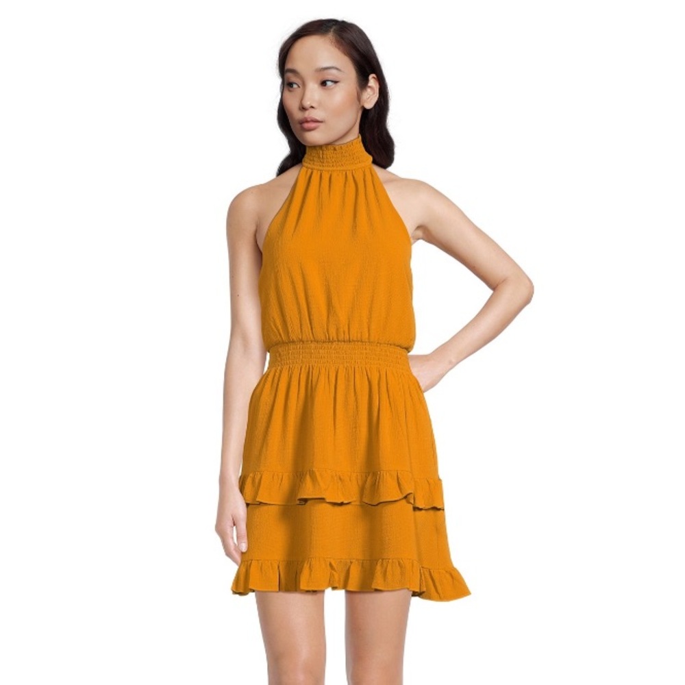 BCBG Paris Smocked Neck and Waist Halter Dress w/ Ruffled Skirt. Size L. Resale